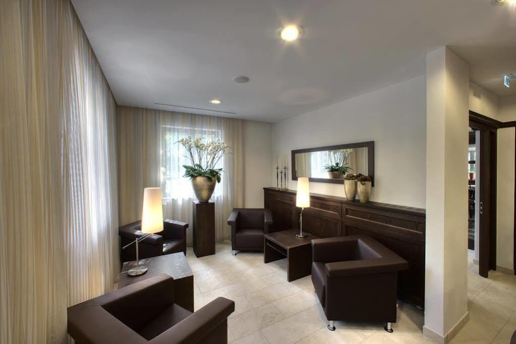 Restaurant & Hotel Engelkeller ميمنغن المظهر الخارجي الصورة