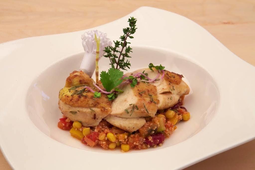 Restaurant & Hotel Engelkeller ميمنغن المظهر الخارجي الصورة